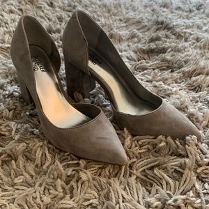 Bleecker and Bond Gray Nadine Pump
